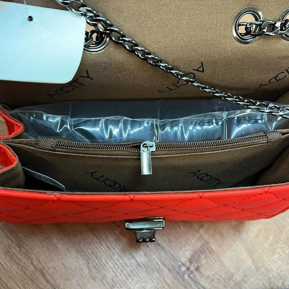 RED MINICROSSBODY BAG FAUX LEATHER - Picture 10 of 10